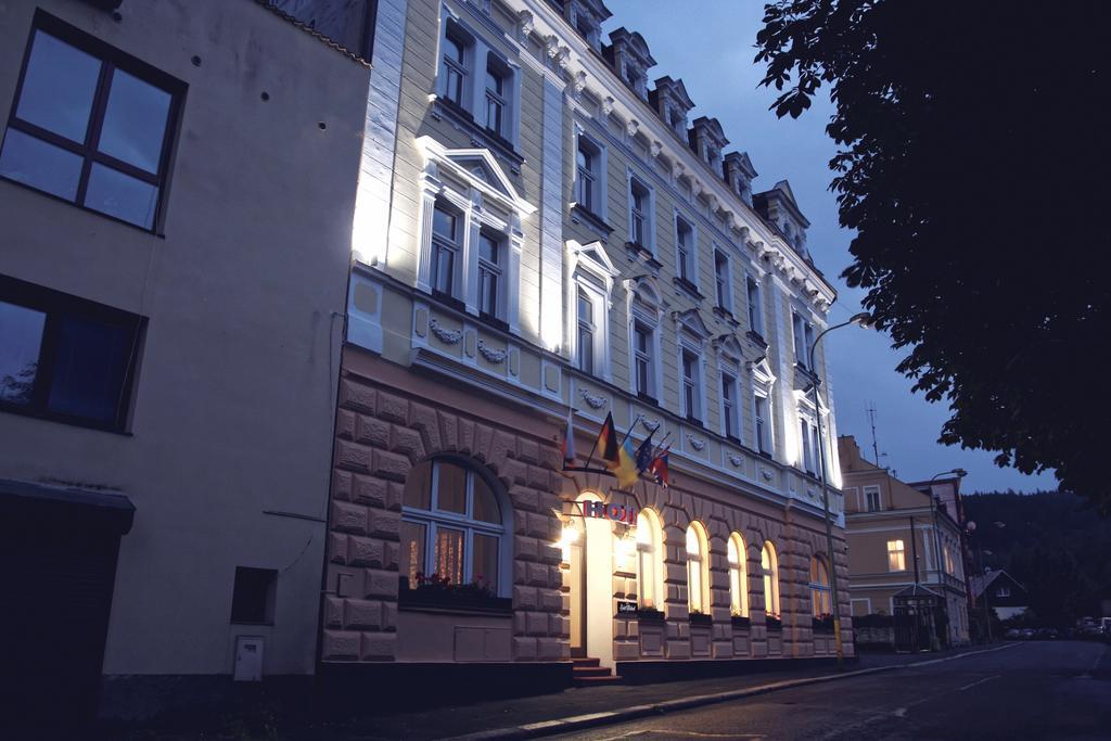 Hotel St.Michael Karlovy Vary Exterior photo